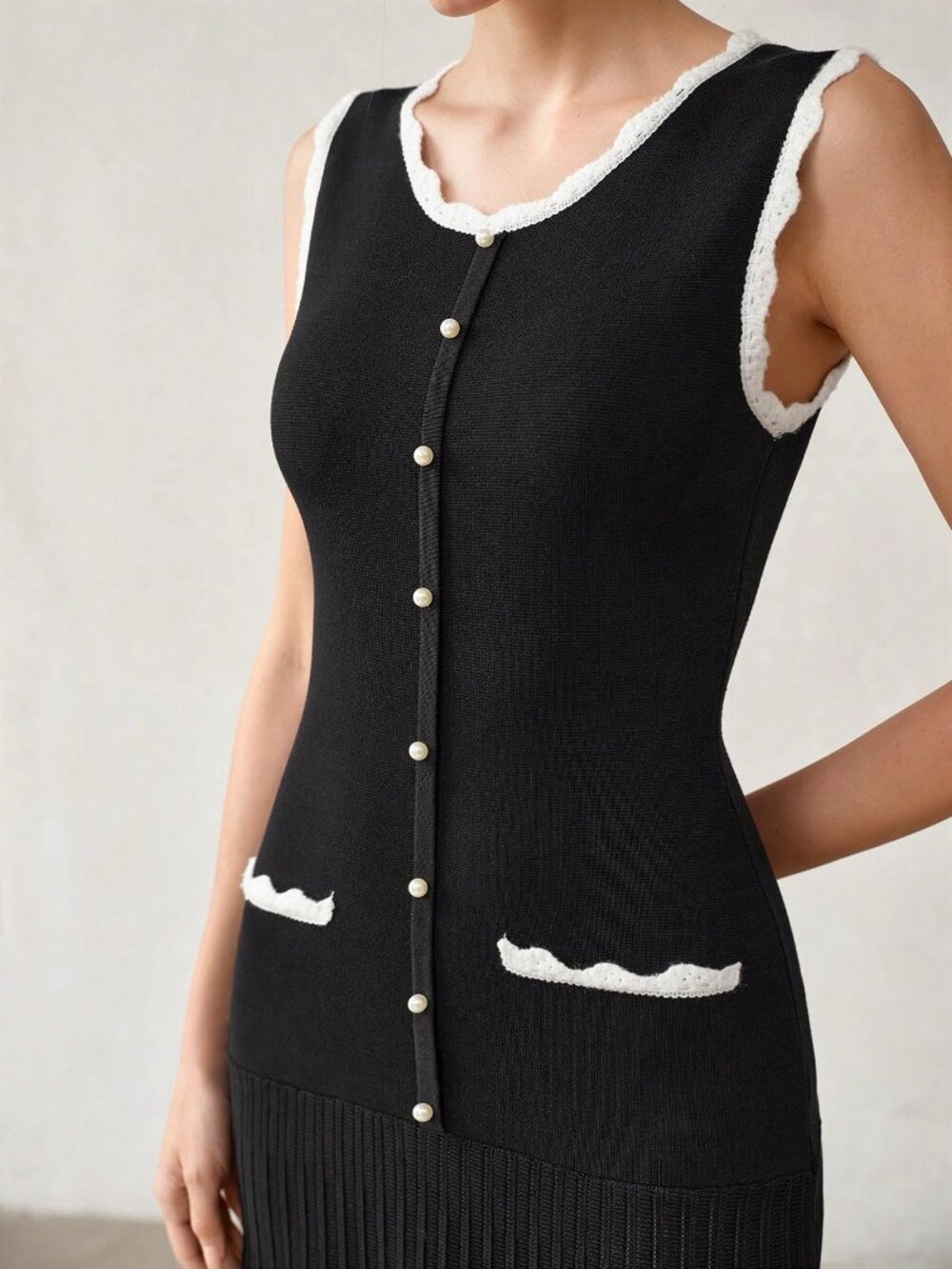 Black Elegant Women's Contrast Trim Pleated Hem Sweater Dress - Picture 3 of 7
